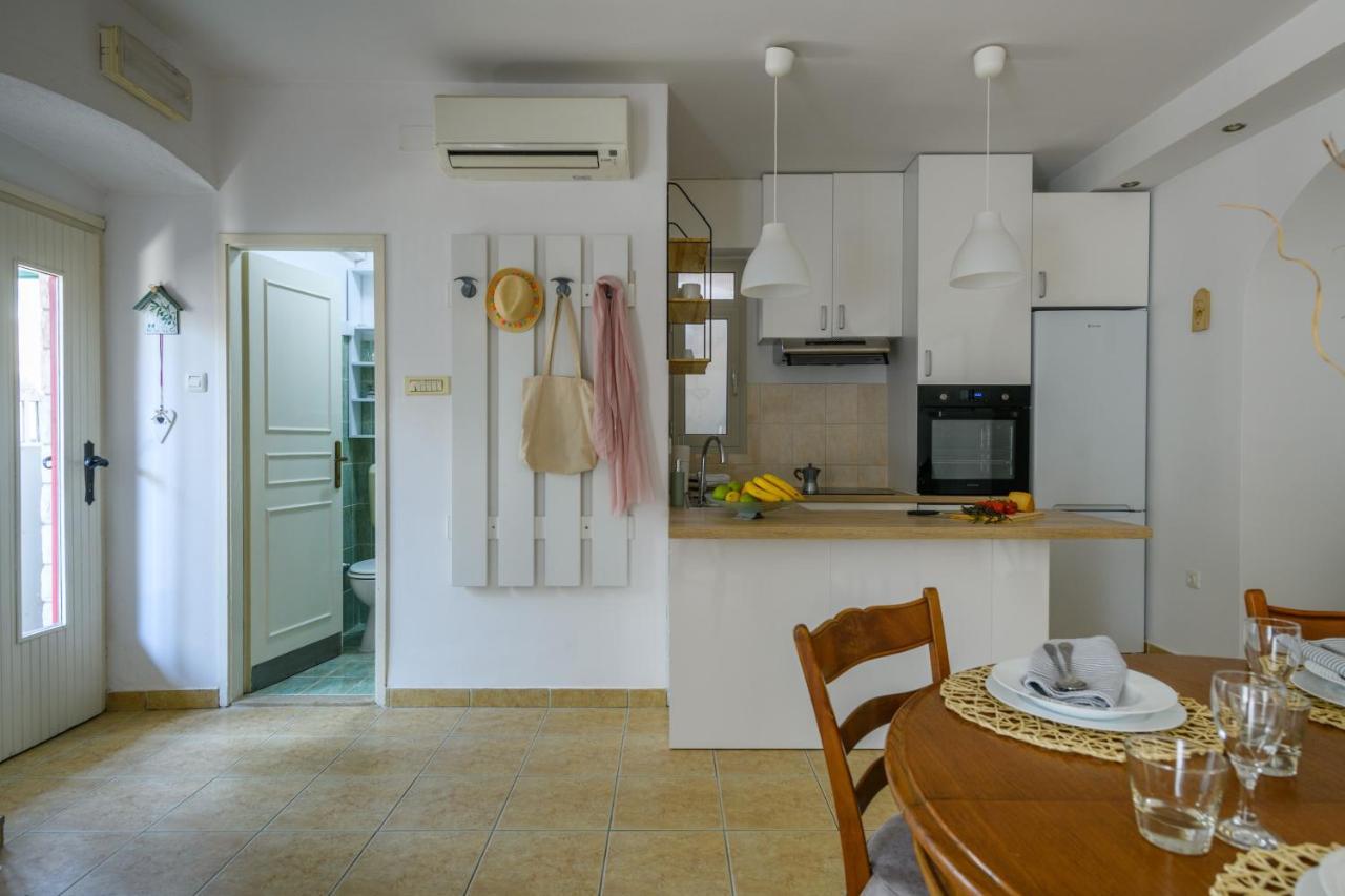 PUY Apartman Aleksandra מראה חיצוני תמונה
